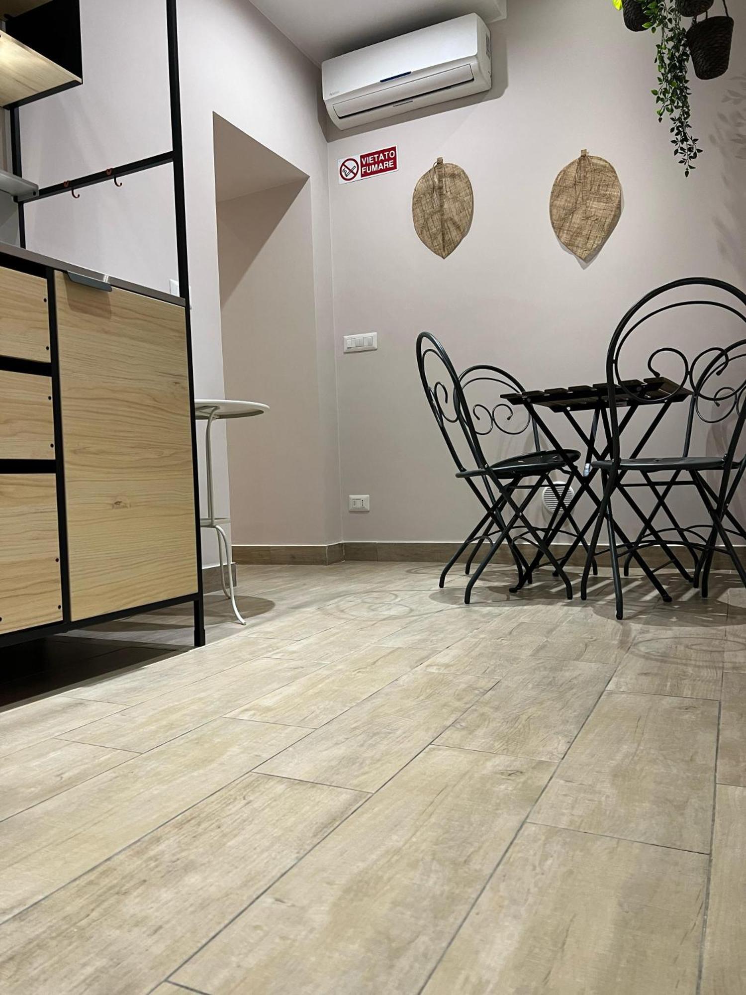 B & B Giuseppe & Greta Бари Экстерьер фото