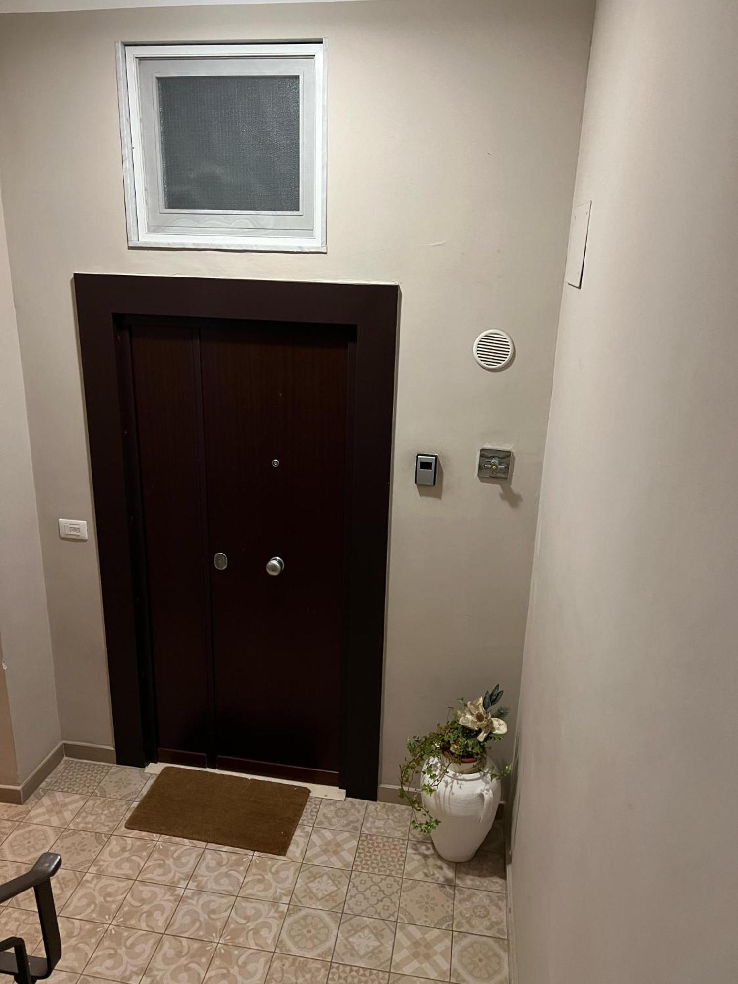 B & B Giuseppe & Greta Бари Экстерьер фото